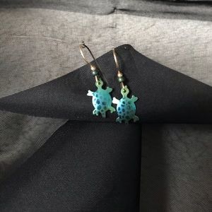 🌊 SAVE THE OCEAN turtle earrings